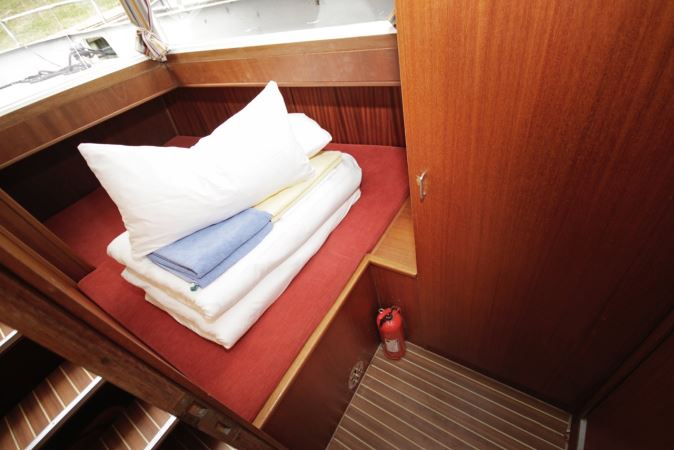 Betten Hausboot mieten Silent 149